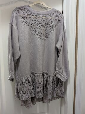 Lace-Tiered Knit Pullover Top - Lilac